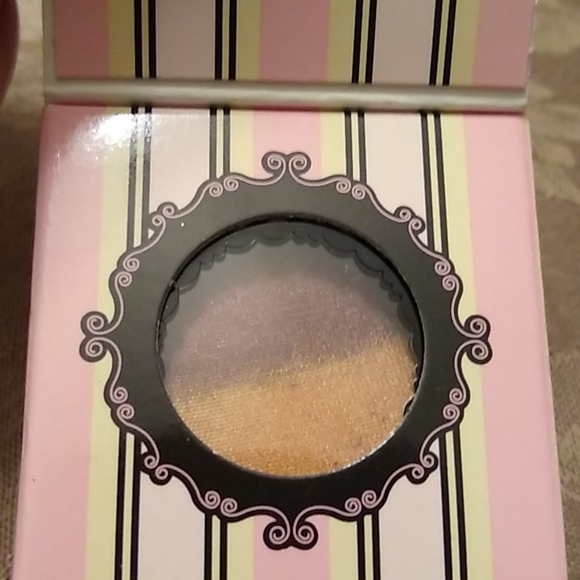 Too Faced Eyeshadow